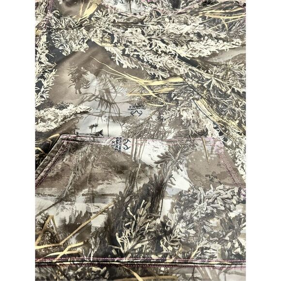Realtree Hoodie girls sweater - Picture 2 of 7